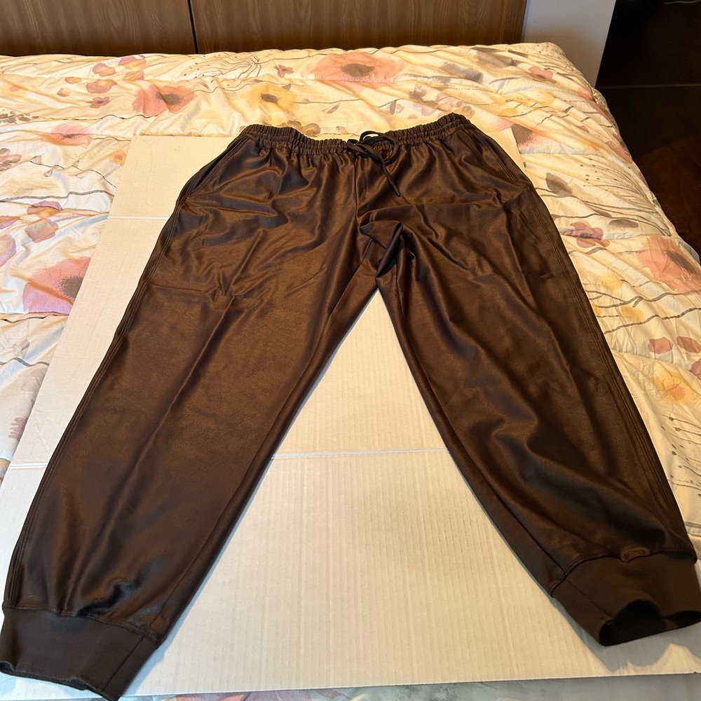 Women’s Joggers